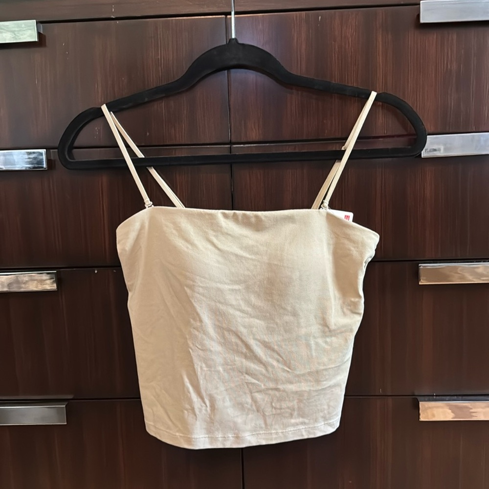 Uniqlo Women AIRism cropped bra tube top